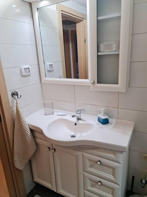 Ferienwohnung מרחק נגיעה בתקווה Petach Tikva Exterior foto